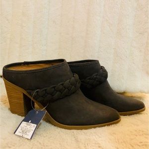 Universal thread heels